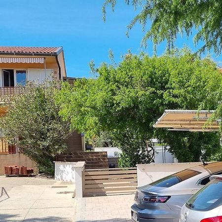 Ferienwohnung Apartman Z12 Kornić Exterior foto
