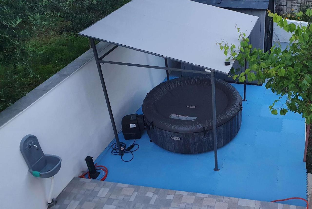 Ferienwohnung Apartman Z12 Kornić Exterior foto