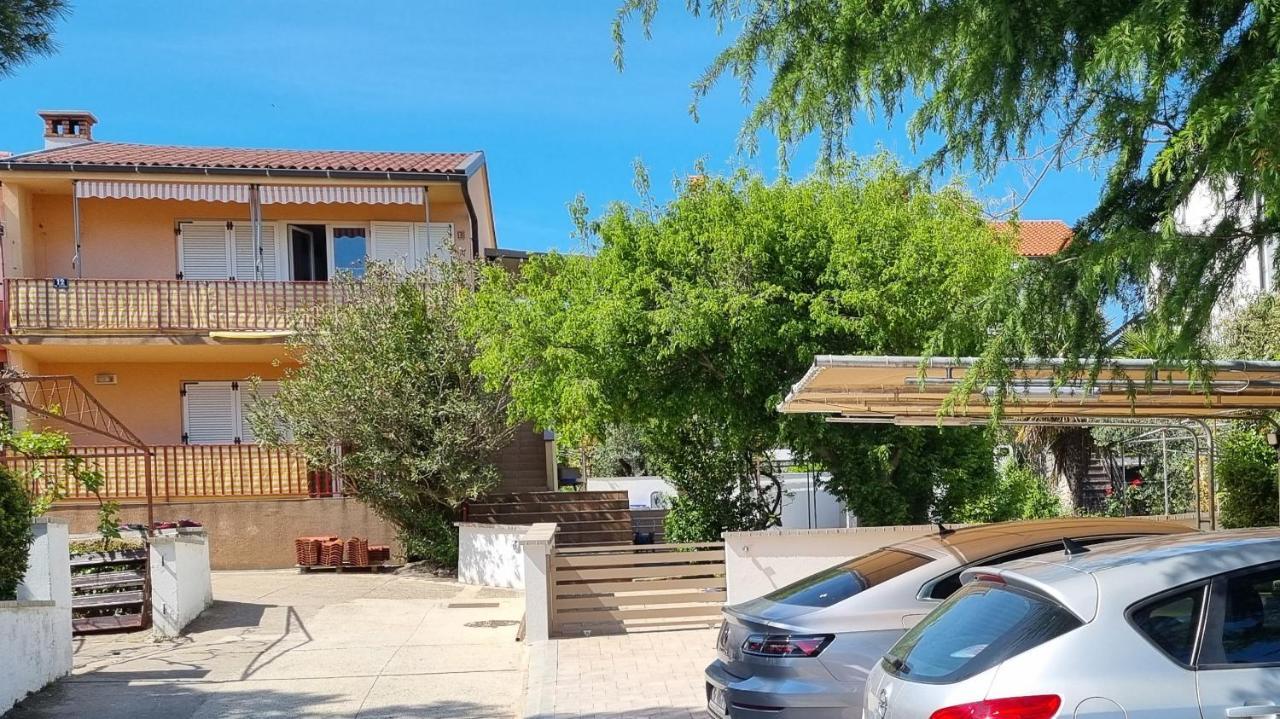 Ferienwohnung Apartman Z12 Kornić Exterior foto