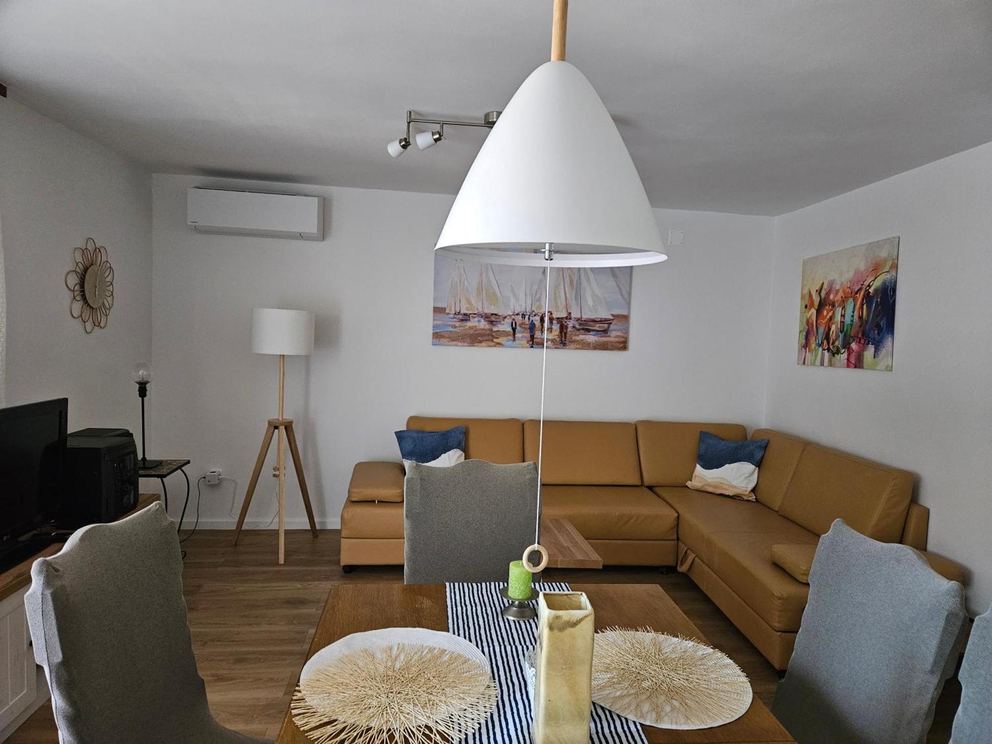 Ferienwohnung Apartman Z12 Kornić Exterior foto